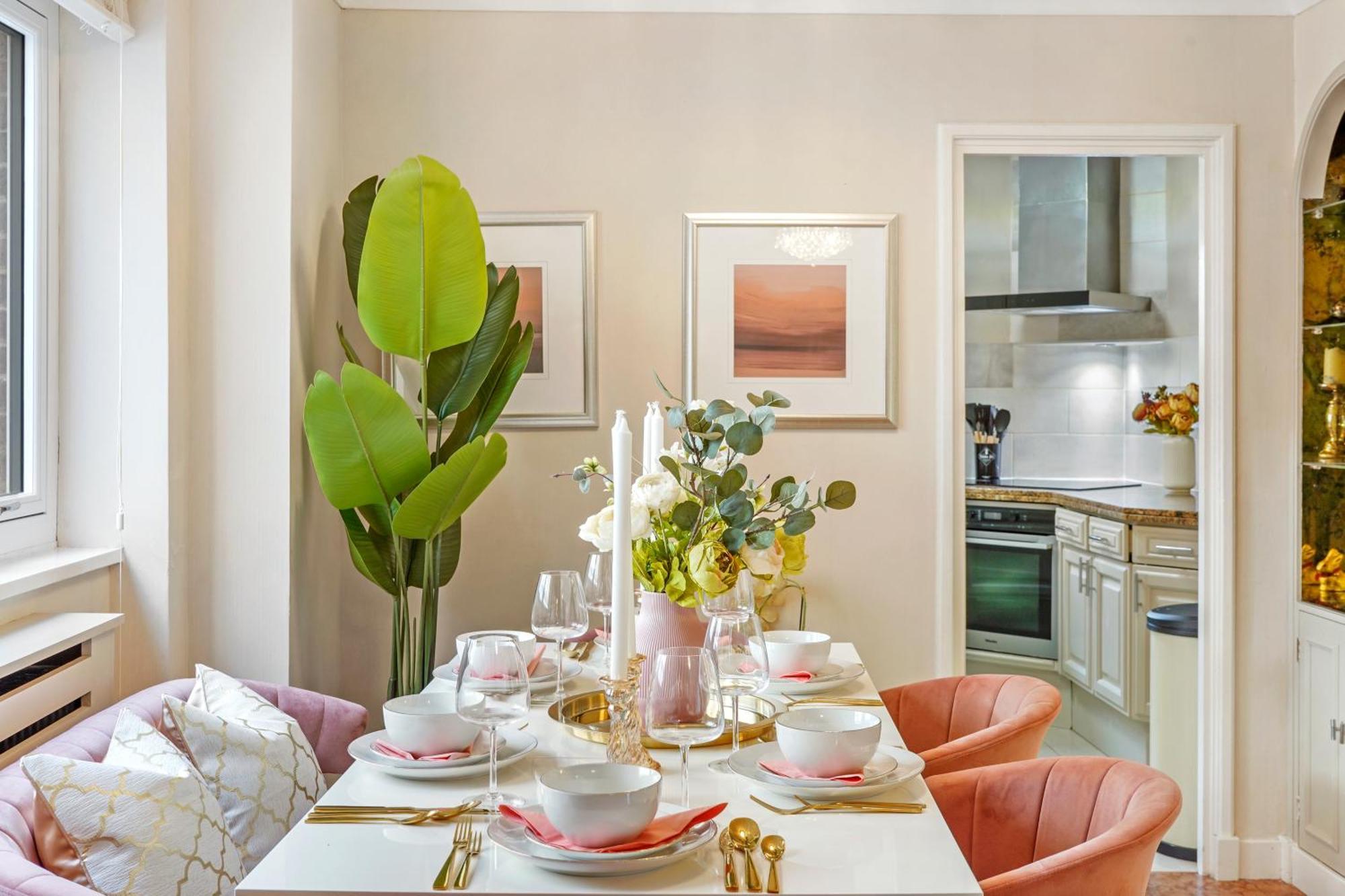Mews House London With Private Patio & Parking Villa Exterior photo